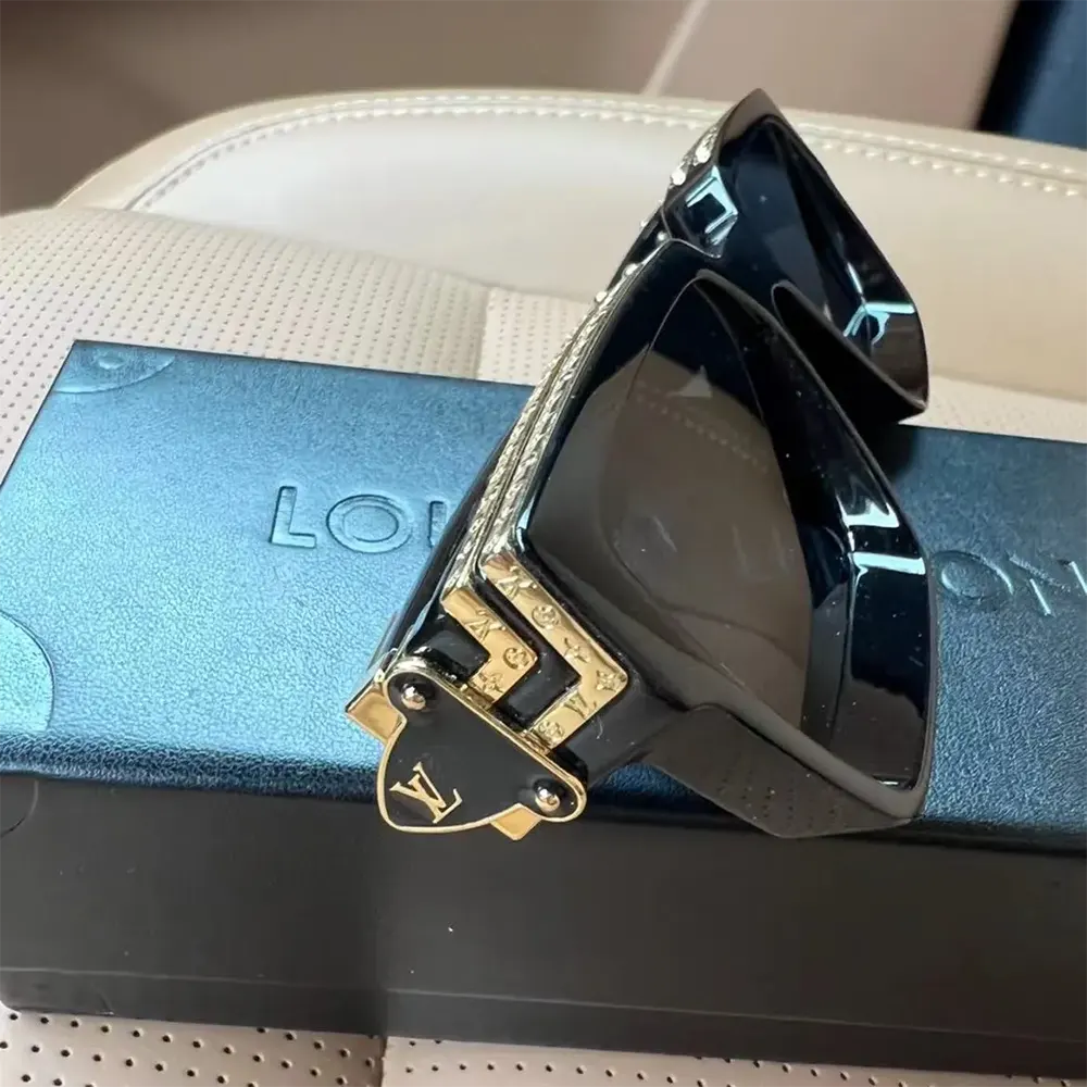 Louis Vuitton LV Unisex 1.1 Millionaires Sunglasses Z1165W (3)