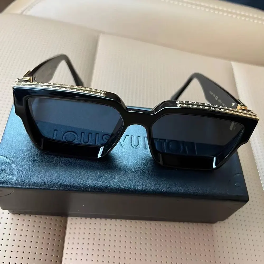 Louis Vuitton LV Unisex 1.1 Millionaires Sunglasses Z1165W (4)