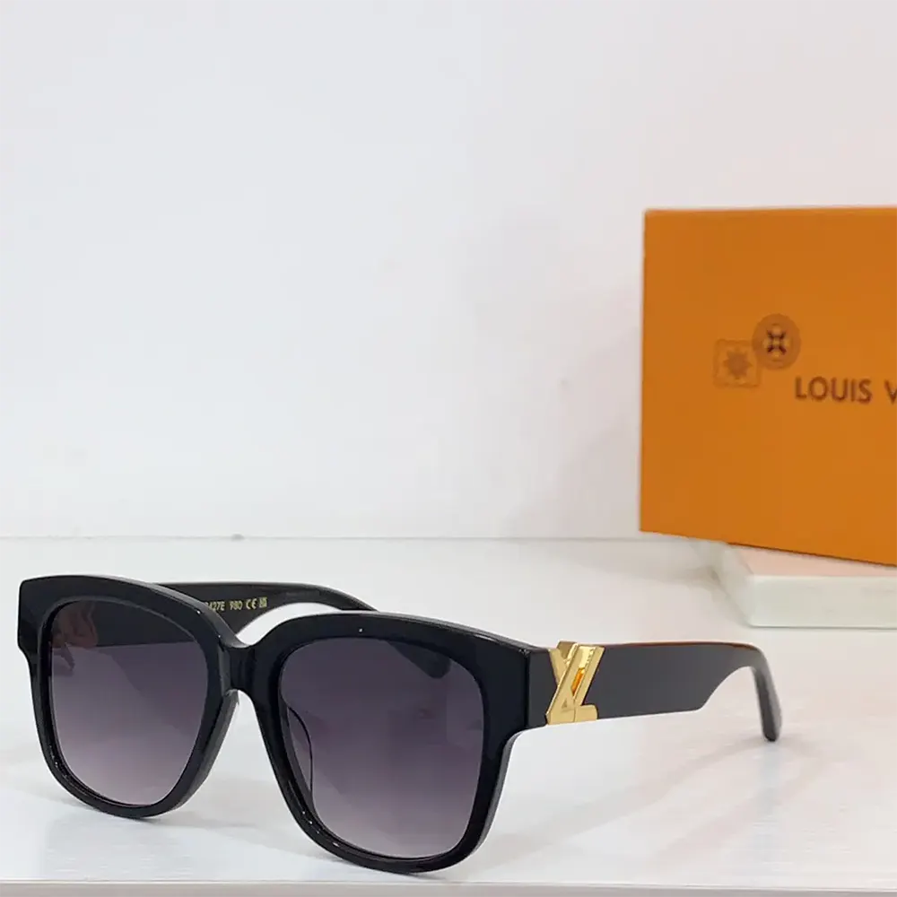 Louis Vuitton Unisex LV-GO14 Square Sunglasses Z2427E Z2120E (6)