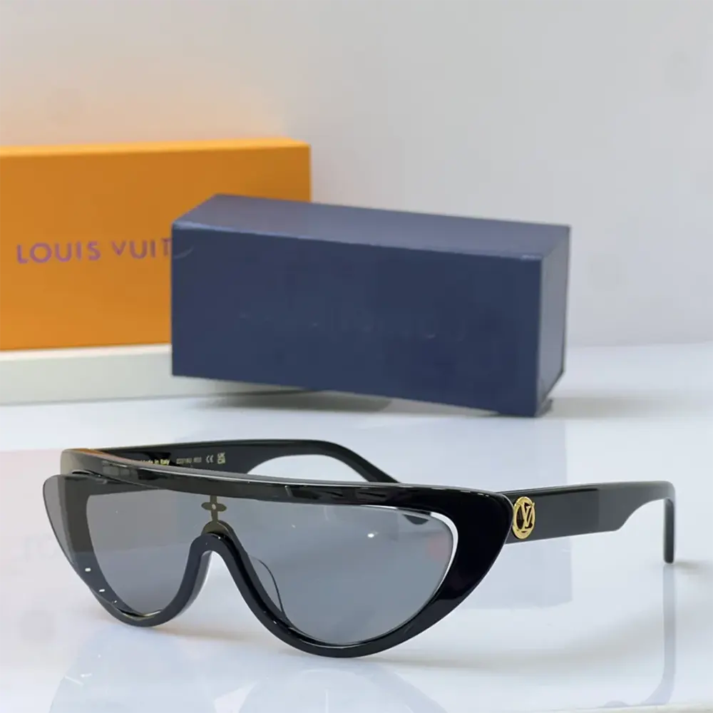 Louis Vuitton Unisex LV Split Cat Eye Sunglasses (4)