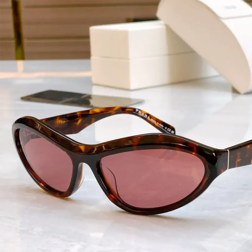 Prada Unisex Swing Sunglasses SPRA20_E16K_F05S0_C_A063 (5)