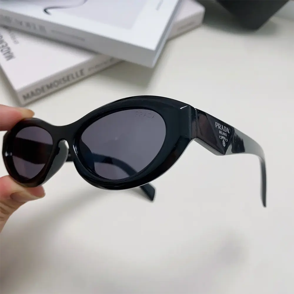 Prada Unisex Symbole Sunglasses-Black SPR26Z_E16K_FE08Z_C_A056 (8)