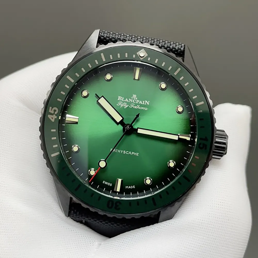 Blancpain Fifty Fathoms Bathyscaphe Mokarran Limited Edition in Green (4)