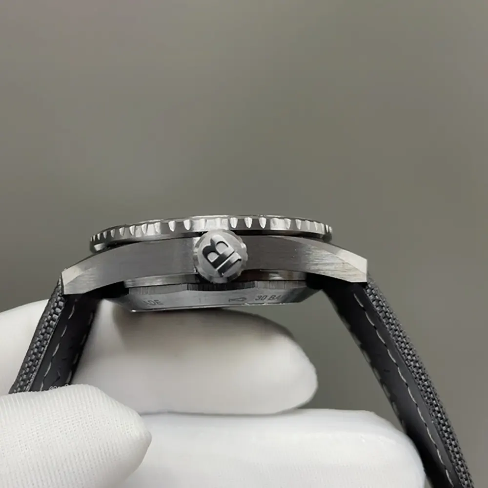 Blancpain Men Fifty Fathoms Bathyscaphe Ceramic 43.6mm in Black (5)