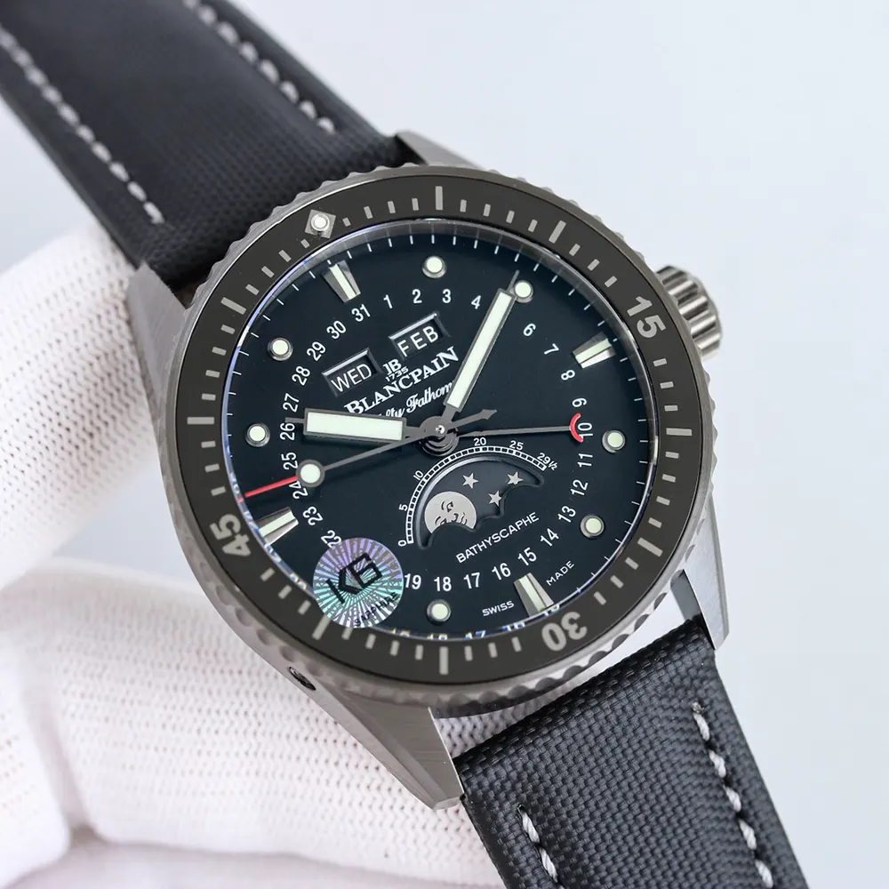 Blancpain Men Fifty Fathoms Bathyscaphe Quantième 43mm in Black (6)