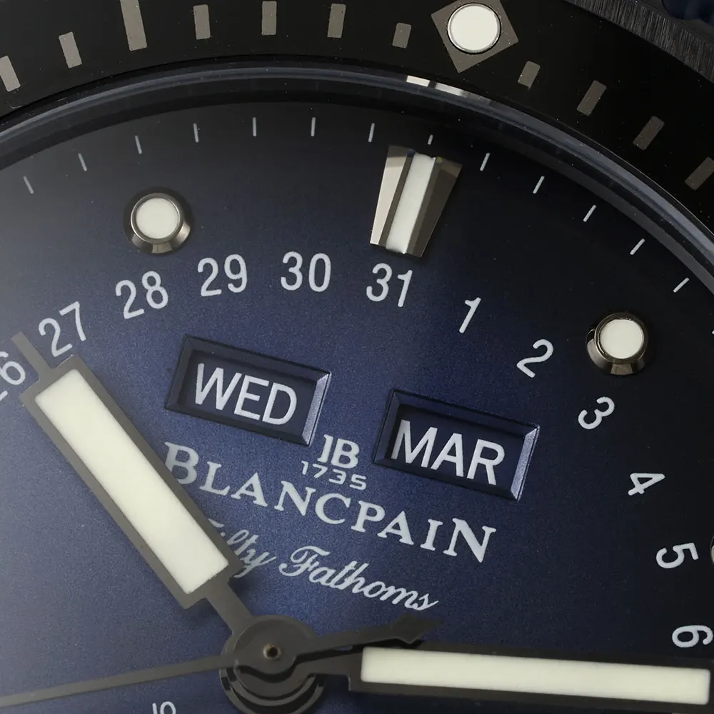 Blancpain Men Fifty Fathoms Bathyscaphe Quantième Complet Phases de Lune 43mm Blue in Sail-canvas (5)