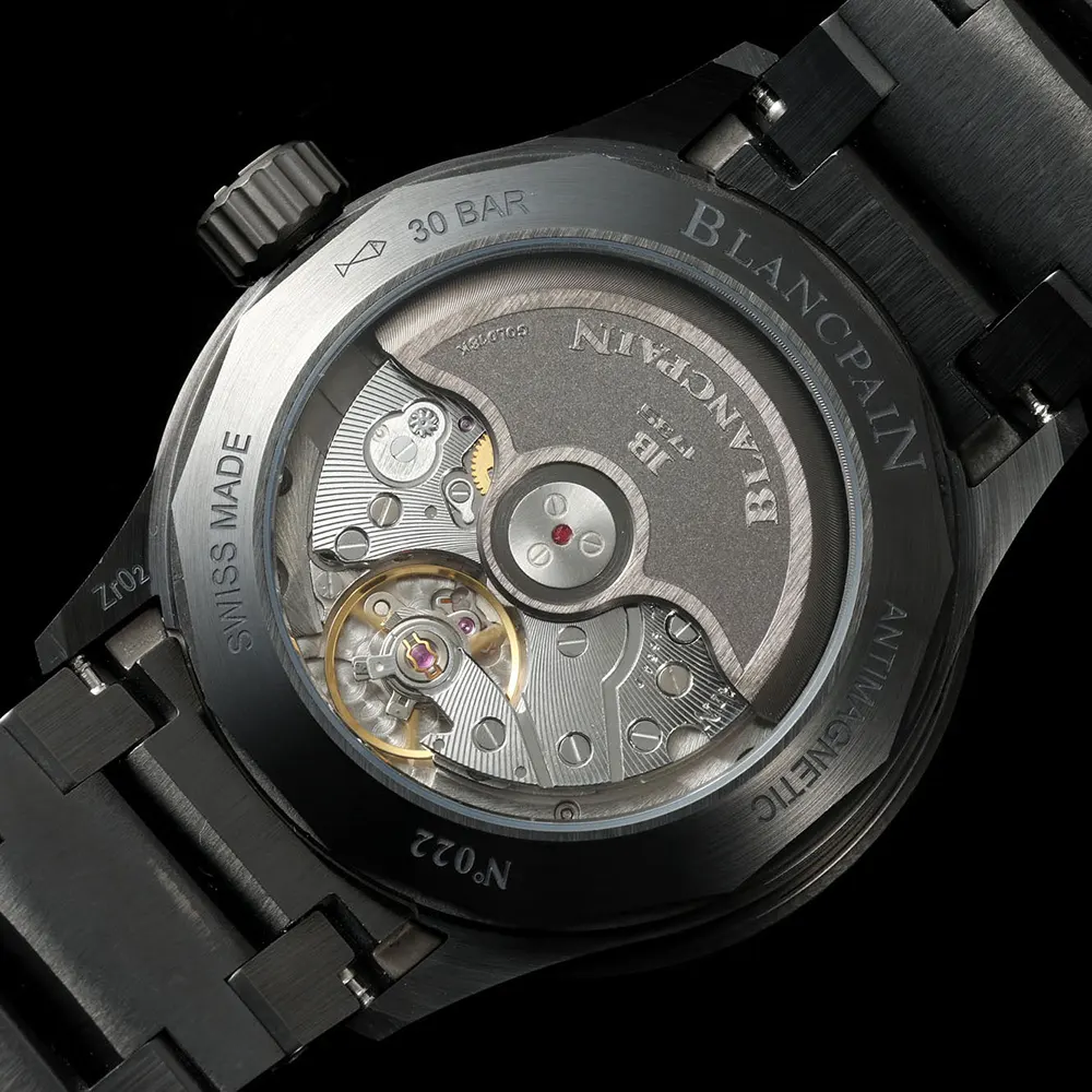 Blancpain Men Fifty Fathoms Bathyscaphe Quantième Complet Phases de Lune 43mm in Black (10)