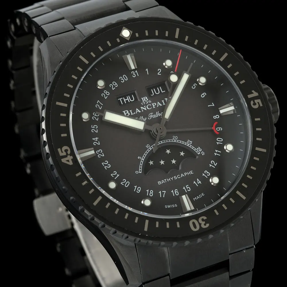 Blancpain Men Fifty Fathoms Bathyscaphe Quantième Complet Phases de Lune 43mm in Black (3)
