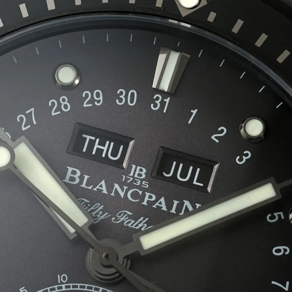 Blancpain Men Fifty Fathoms Bathyscaphe Quantième Complet Phases de Lune 43mm in Black (5)