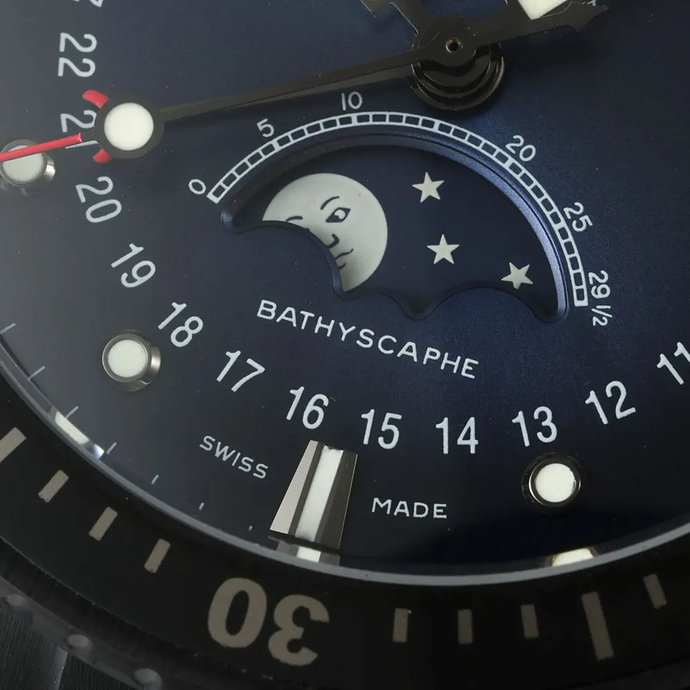 Blancpain Men Fifty Fathoms Bathyscaphe Quantième Complet Phases de Lune 43mm in Blue (15)