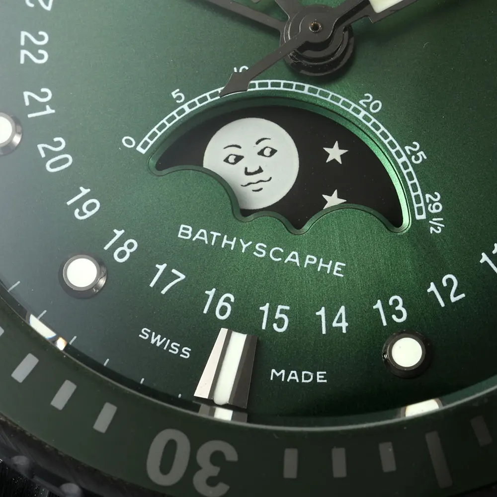 Blancpain Men Fifty Fathoms Bathyscaphe Quantième Complet Phases de Lune 43mm in Green (5)