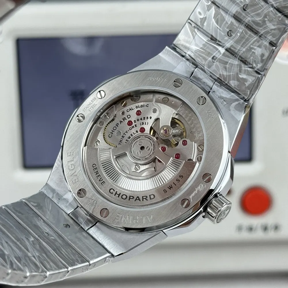 Chopard Men Alpine Eagle 41 mm in White Gold and Colored Diamonds (9)