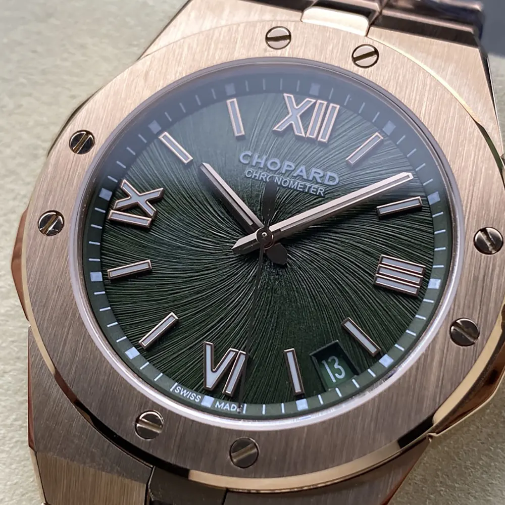 Chopard Men Alpine Eagle 41mm in Green and Rose Gold (4)