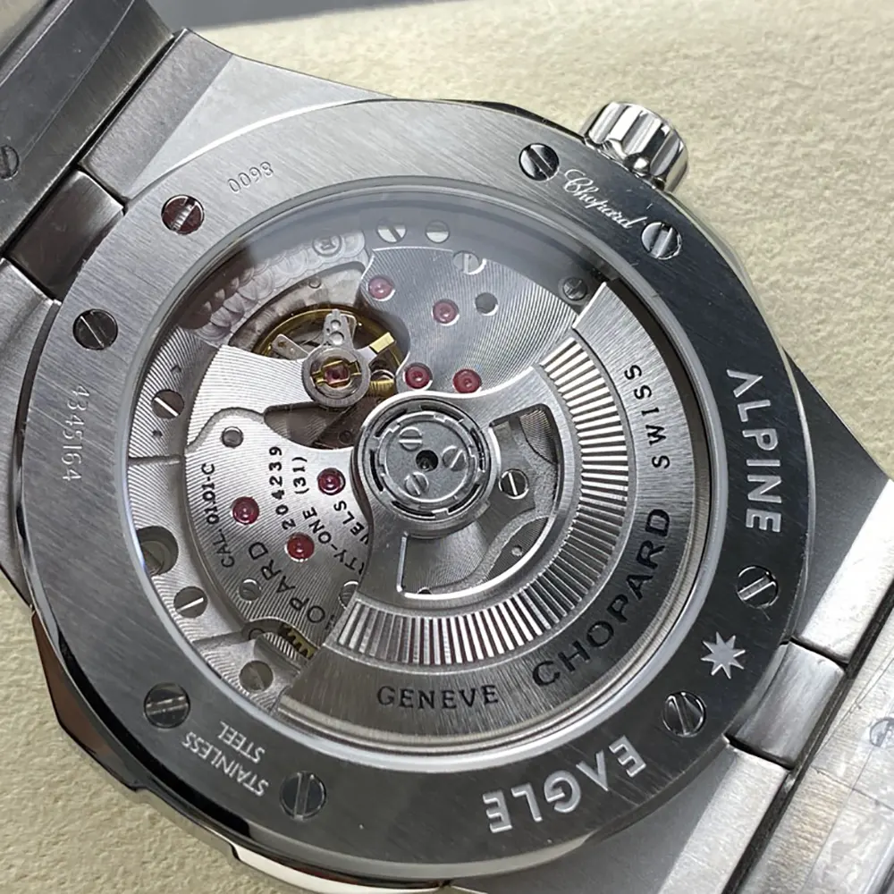 Chopard Men Alpine Eagle Automatic 41 mm in Green (9)