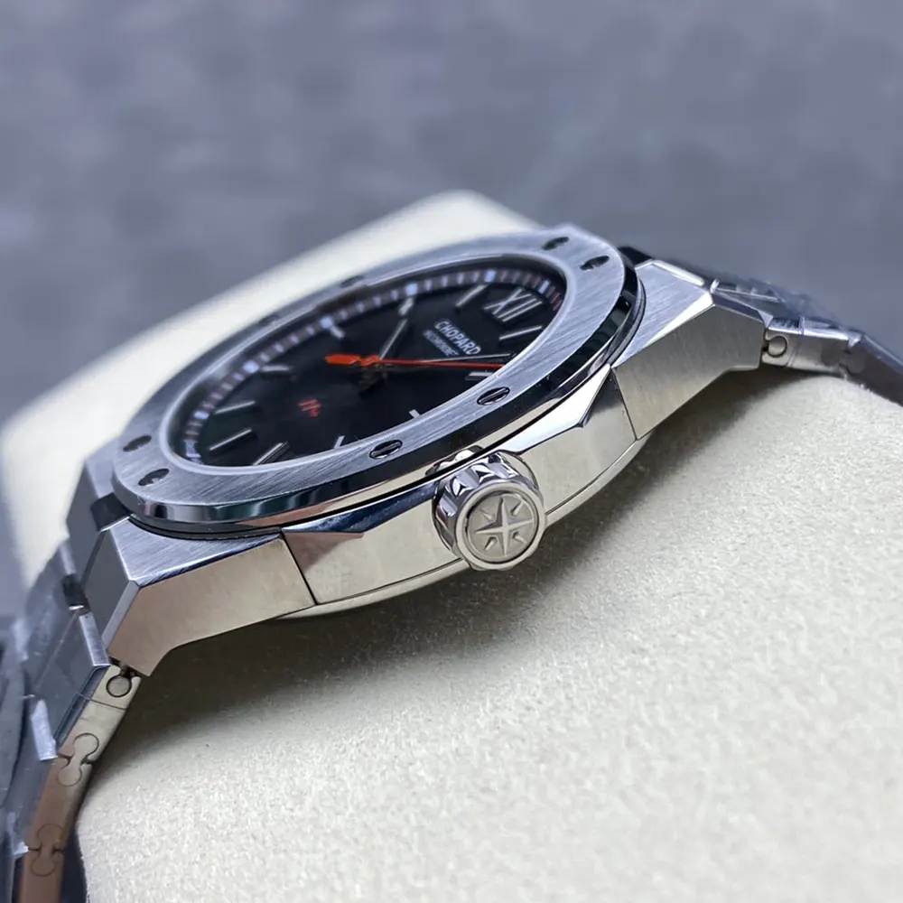 Chopard Men Alpine Eagle Cadence 8HF 41mm in Black (17)