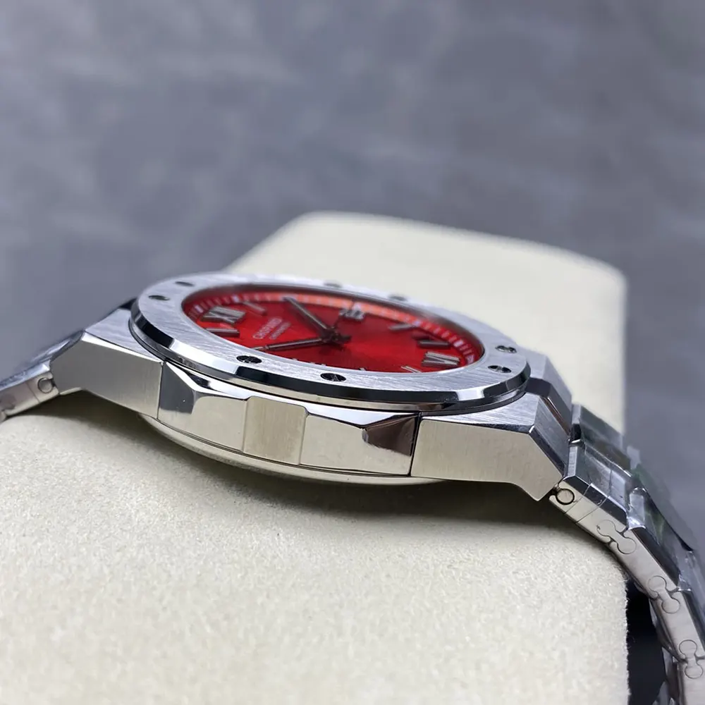 Chopard Men Alpine Eagle China Edition 41mm in Red (6)