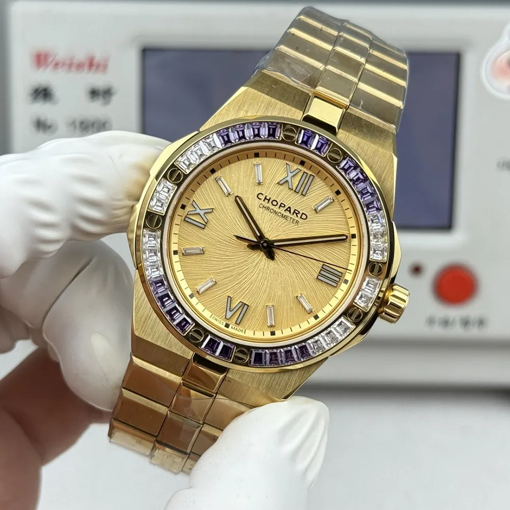 Chopard Men Alpine Eagle Summit Golden Peak in Yellow Gold and Gemstones (3)