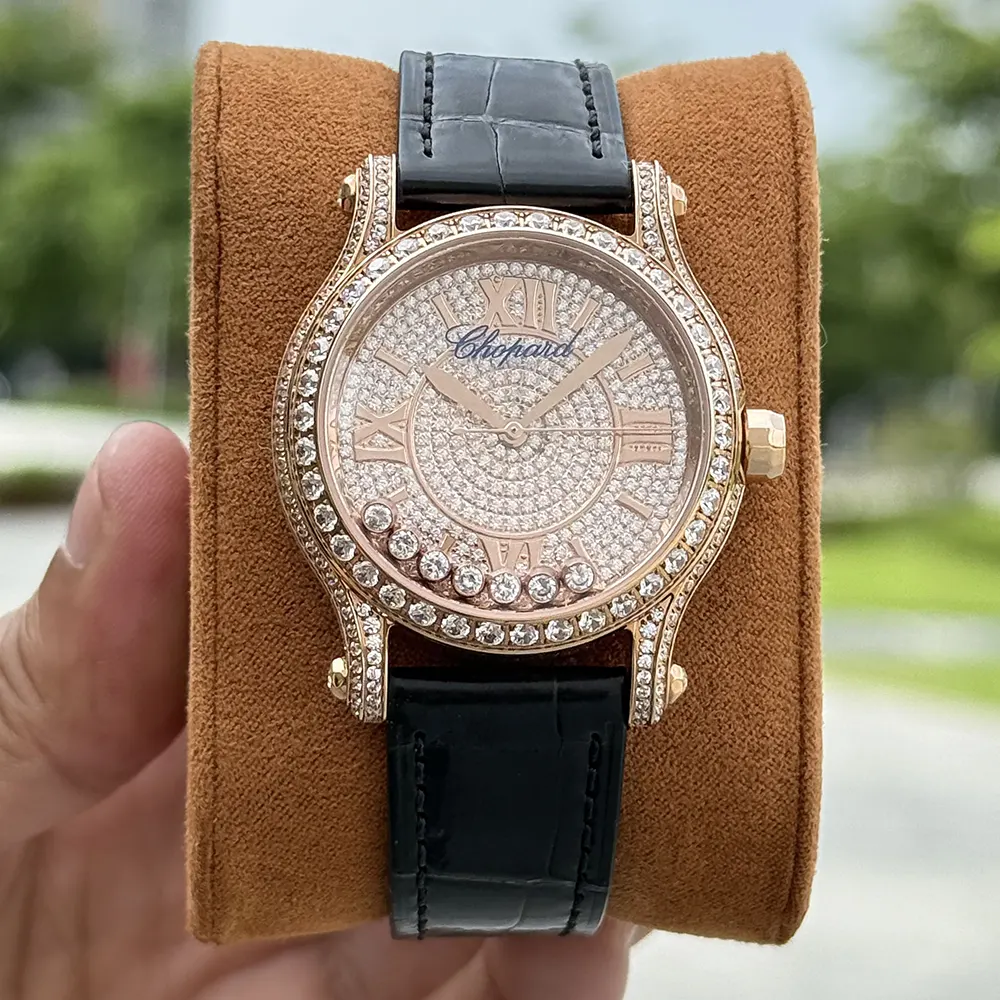 Chopard Women Happy Sport 36 mm in Rose Gold and Diamonds (4)