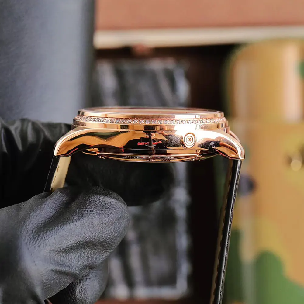 Jaeger LeCoultre Men Master Ultra Thin Perpetual Calendar 1302501 39mm in Pink Gold (5)