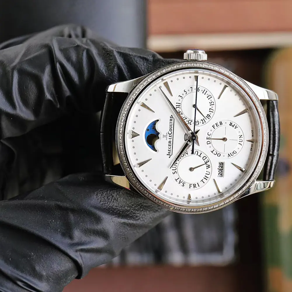 Jaeger LeCoultre Men Master Ultra Thin Perpetual Calendar 39mm in White Gold (3)