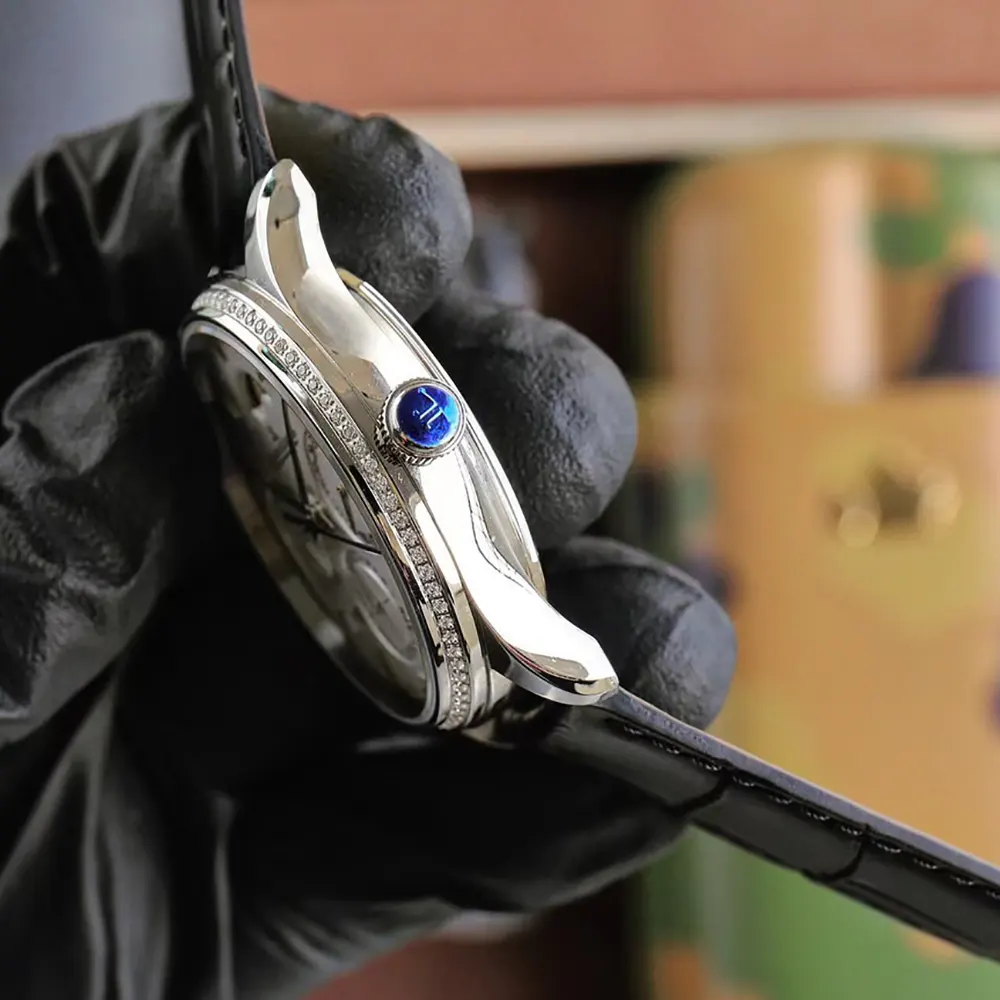 Jaeger LeCoultre Men Master Ultra Thin Perpetual Calendar 39mm in White Gold (4)