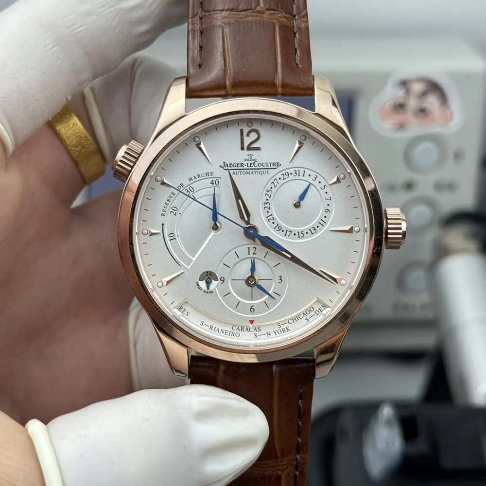 Jaeger-LeCoultre Men Master Geographic 39mm in Rose Gold (2)