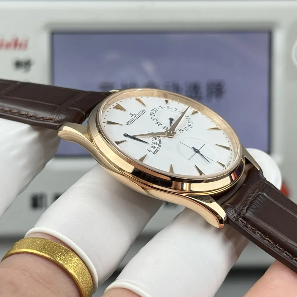 Jaeger-LeCoultre Men Master Ultra Thin Power Reserve in Pink Gold (7)