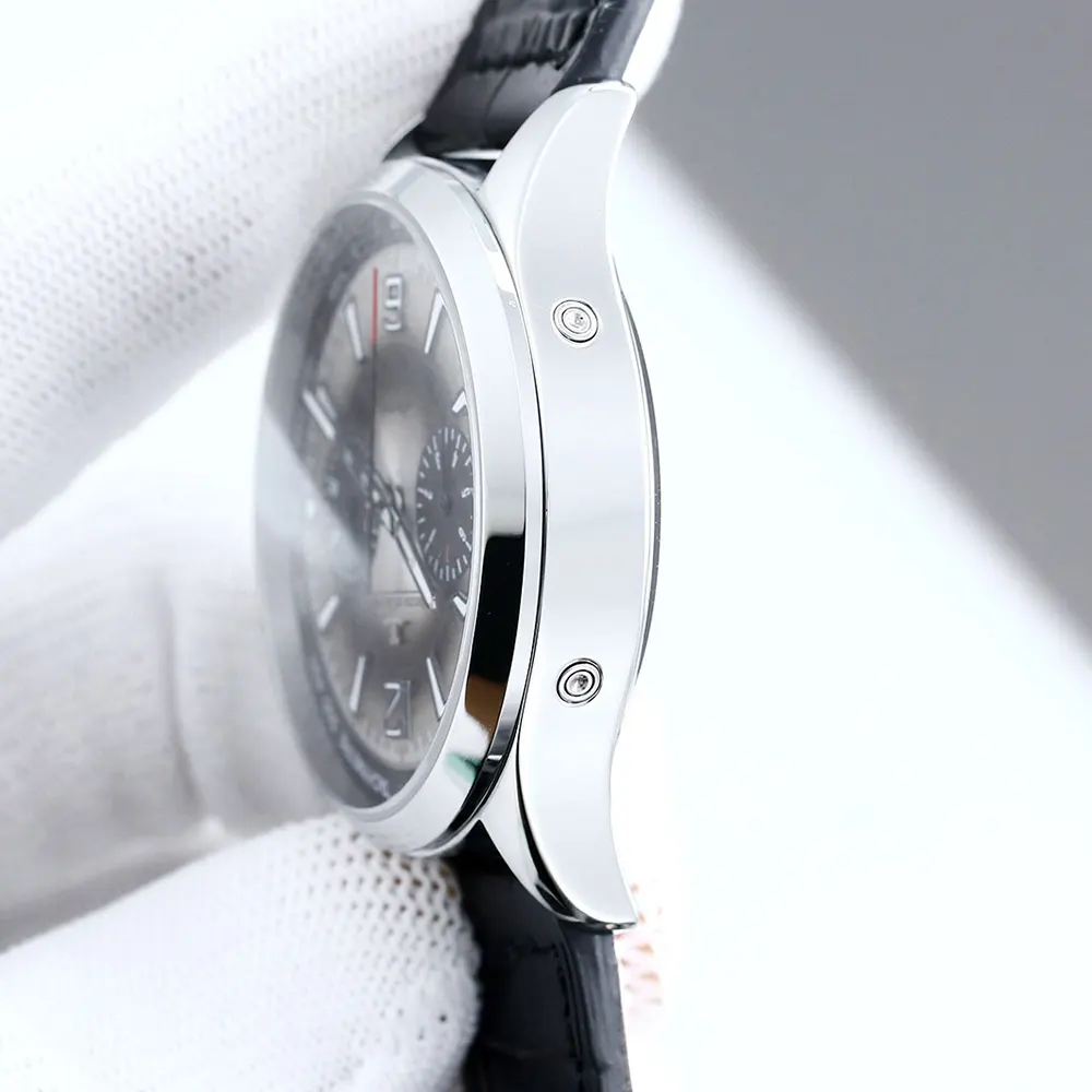 Jaeger-LeCoultre Men Polaris Chronograph 42 mm in Grey (8)