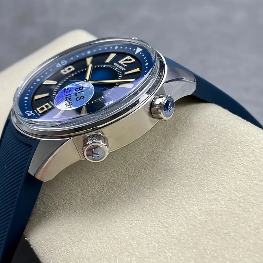 Jaeger-LeCoultre Men Polaris Date Limited Edition in Blue Q9068681 (7)