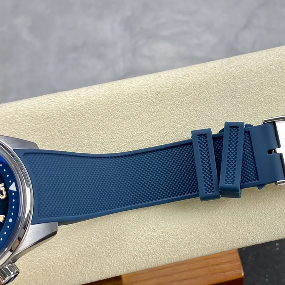 Jaeger-LeCoultre Men Polaris Date Limited Edition in Blue Q9068681 (9)