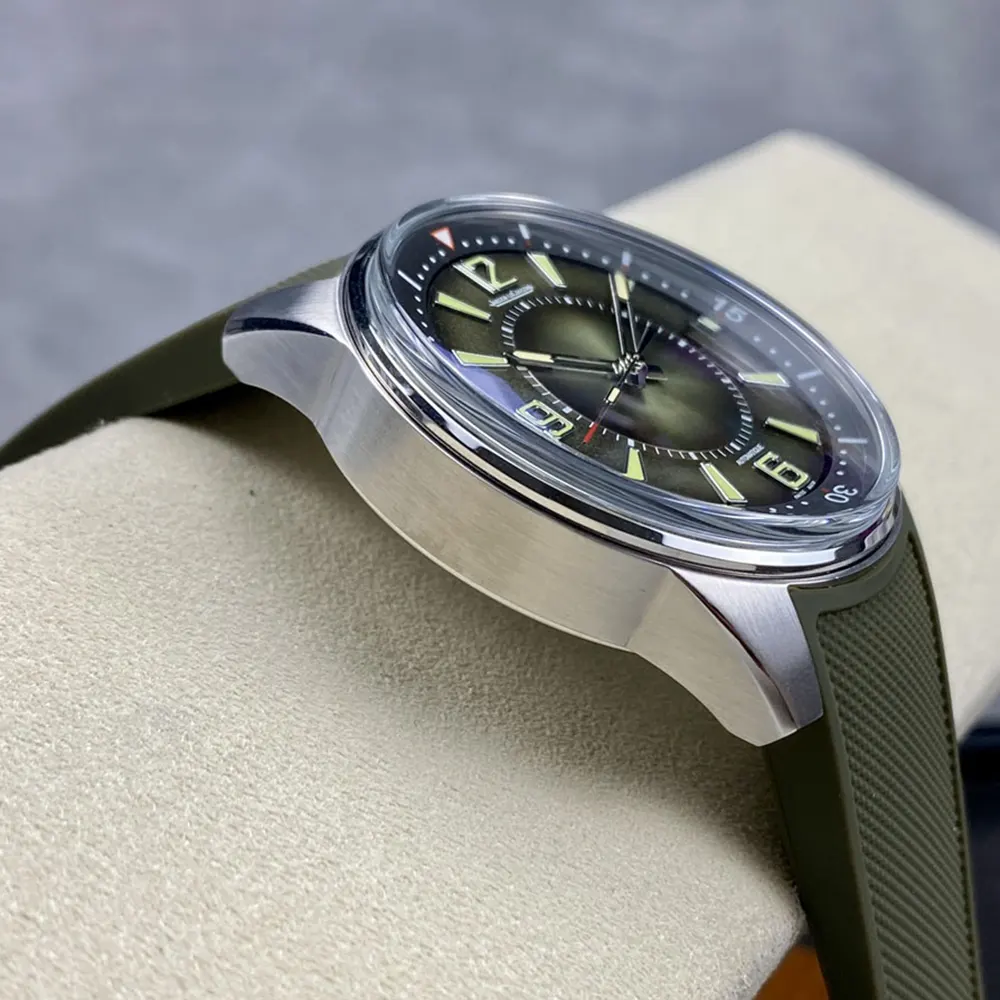 Jaeger-LeCoultre Men Polaris Date in Green Q906863J (6)