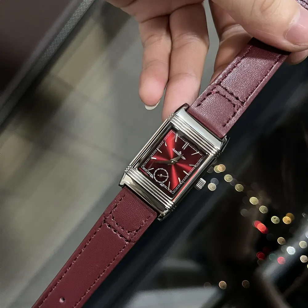Jaeger-LeCoultre Men Reverso Tribute Monoface Small Seconds in Red (3)