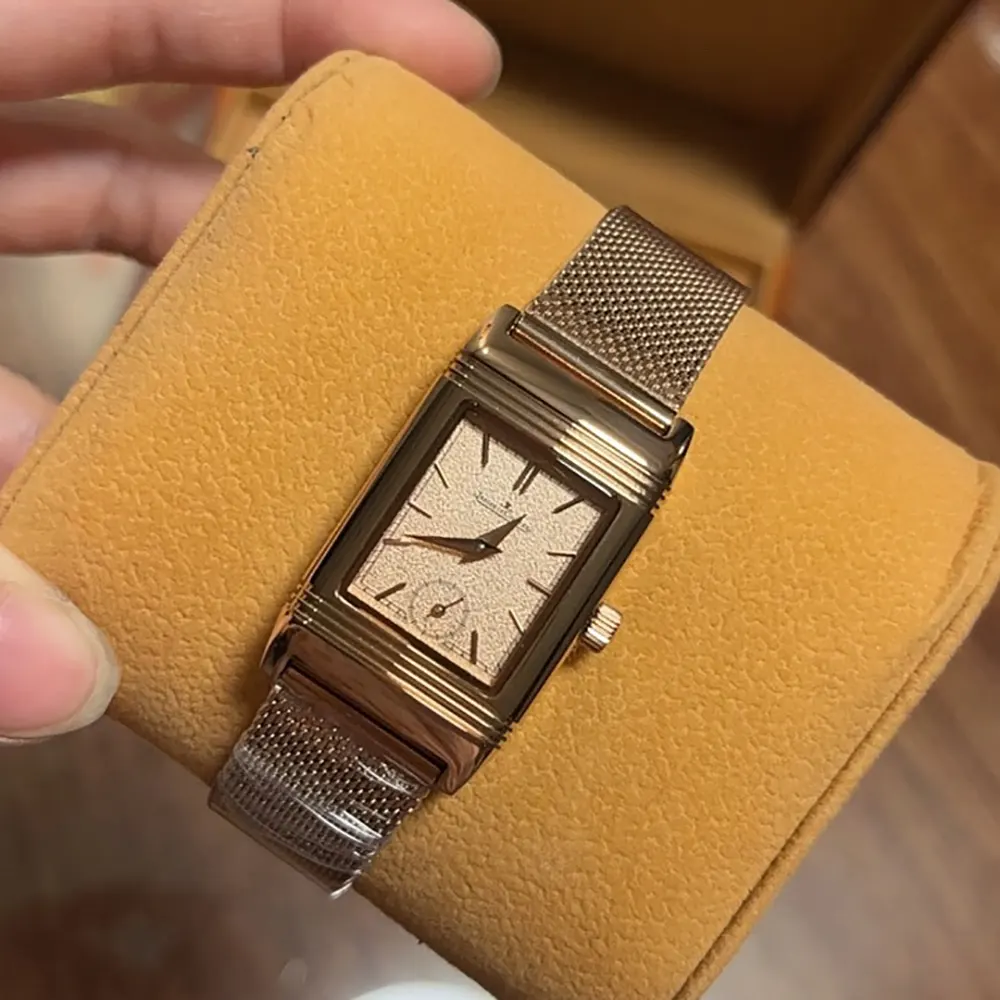 Jaeger-LeCoultre Women Reverso Tribute Monoface Small Seconds in Pink Gold (3)