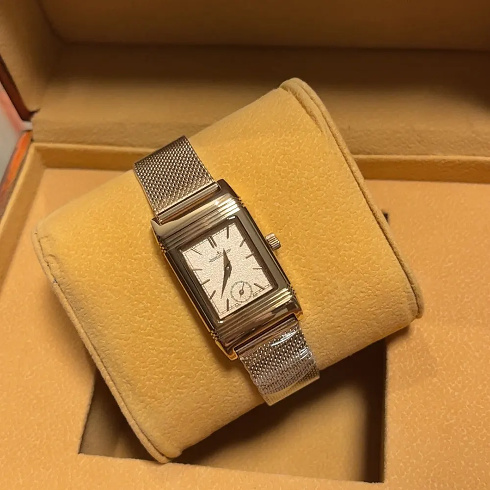 Jaeger-LeCoultre Women Reverso Tribute Monoface Small Seconds in Pink Gold (4)