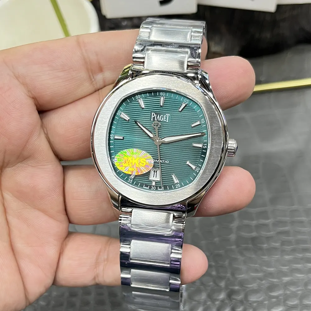 Piaget Men Polo Field Watch 38mm in Green (3)