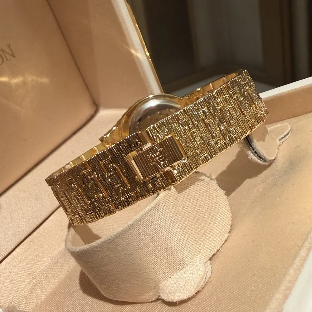 Piaget Women Limelight Gala Precious 27 mm in Rose Gold and Diamond (8)