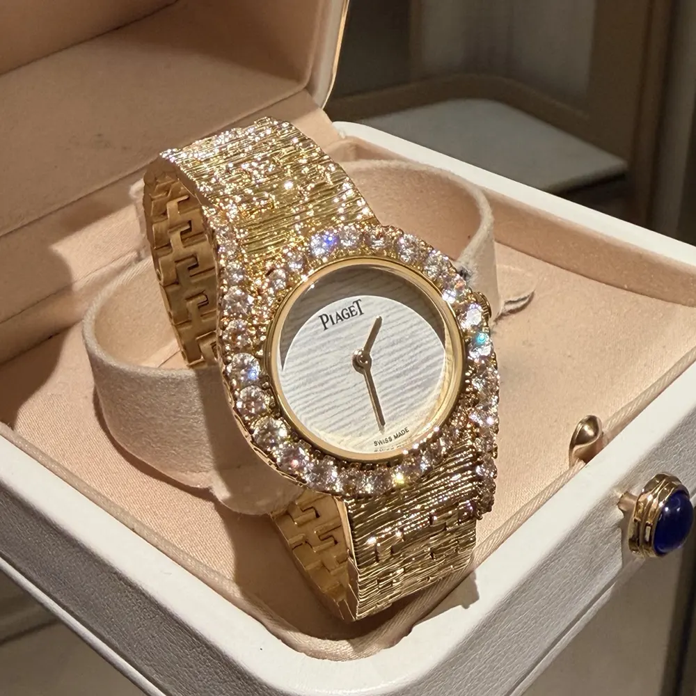 Piaget Women Limelight Gala Precious 27 mm in Rose Gold and Diamond (9)