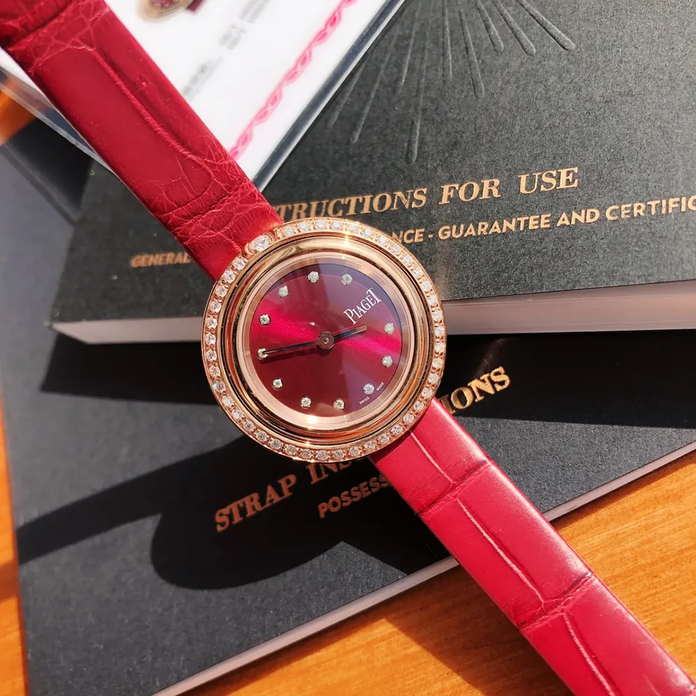 Piaget Women Possession 29mm in Plum Rose Gold and Diamond (4)