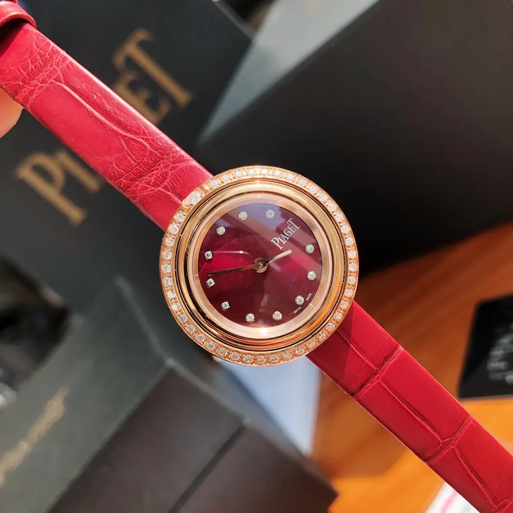 Piaget Women Possession 29mm in Plum Rose Gold and Diamond (7)