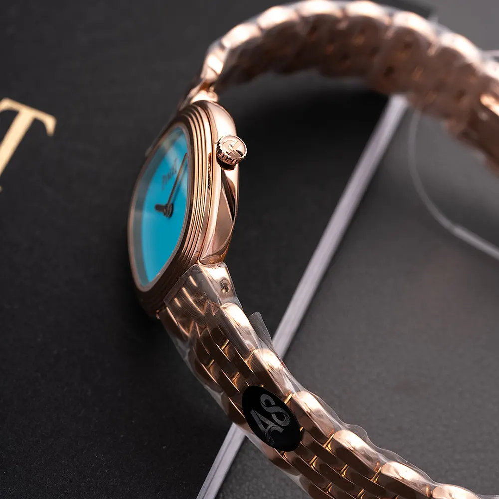 Piaget Women Sixtie 29mm in Rose Gold and Blue (7)