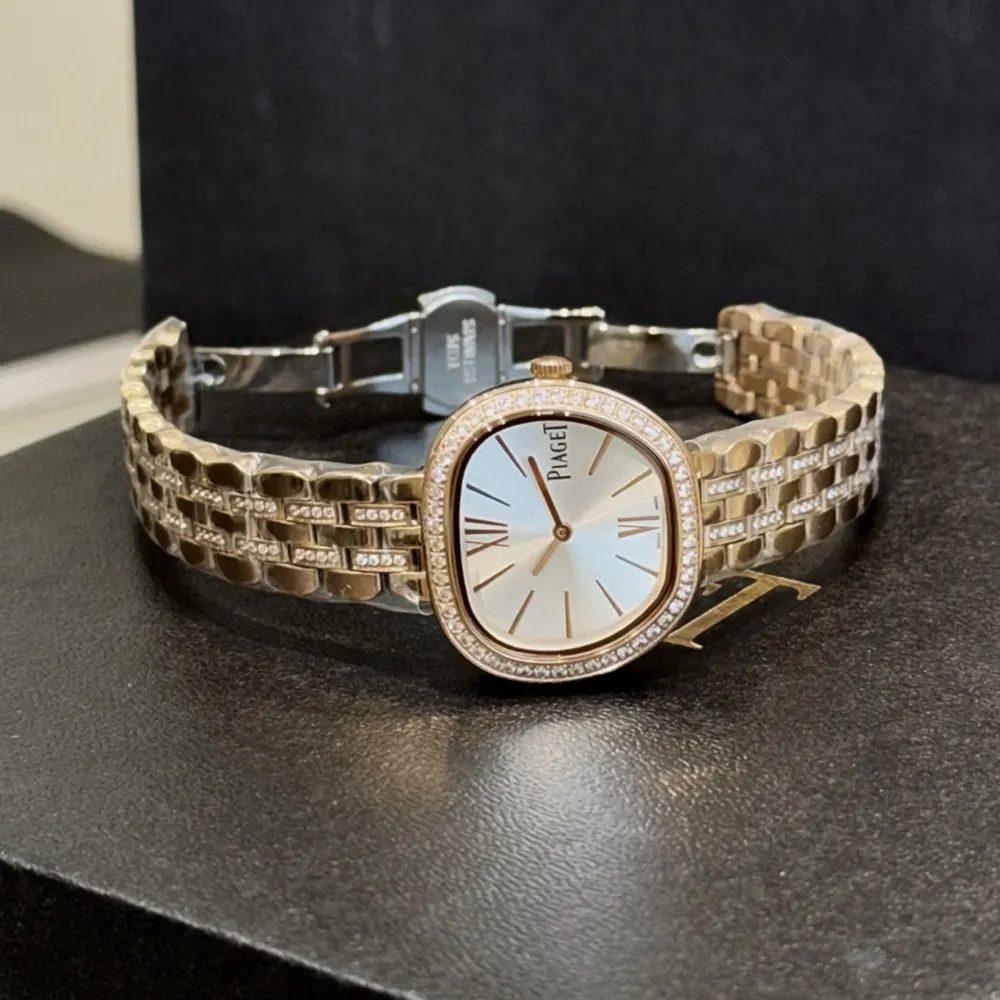 Piaget Women Sixtie 29mm in Rose Gold and Diamonds G0A50303 (5)