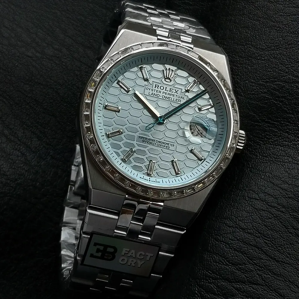 Rolex Men Land-Dweller 40mm in Blue and Diamonds (4)