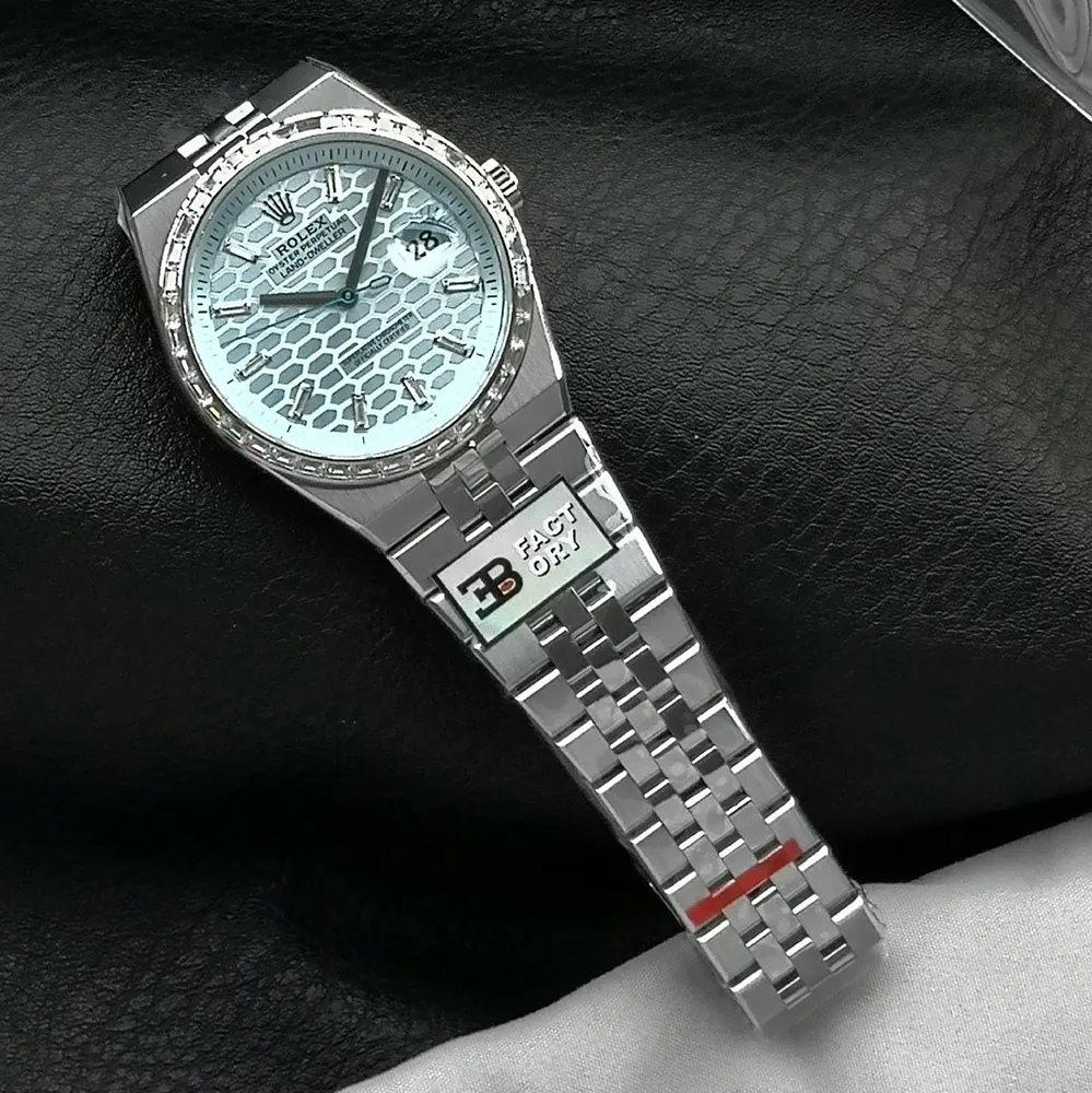 Rolex Men Land-Dweller 40mm in Blue and Diamonds (6)