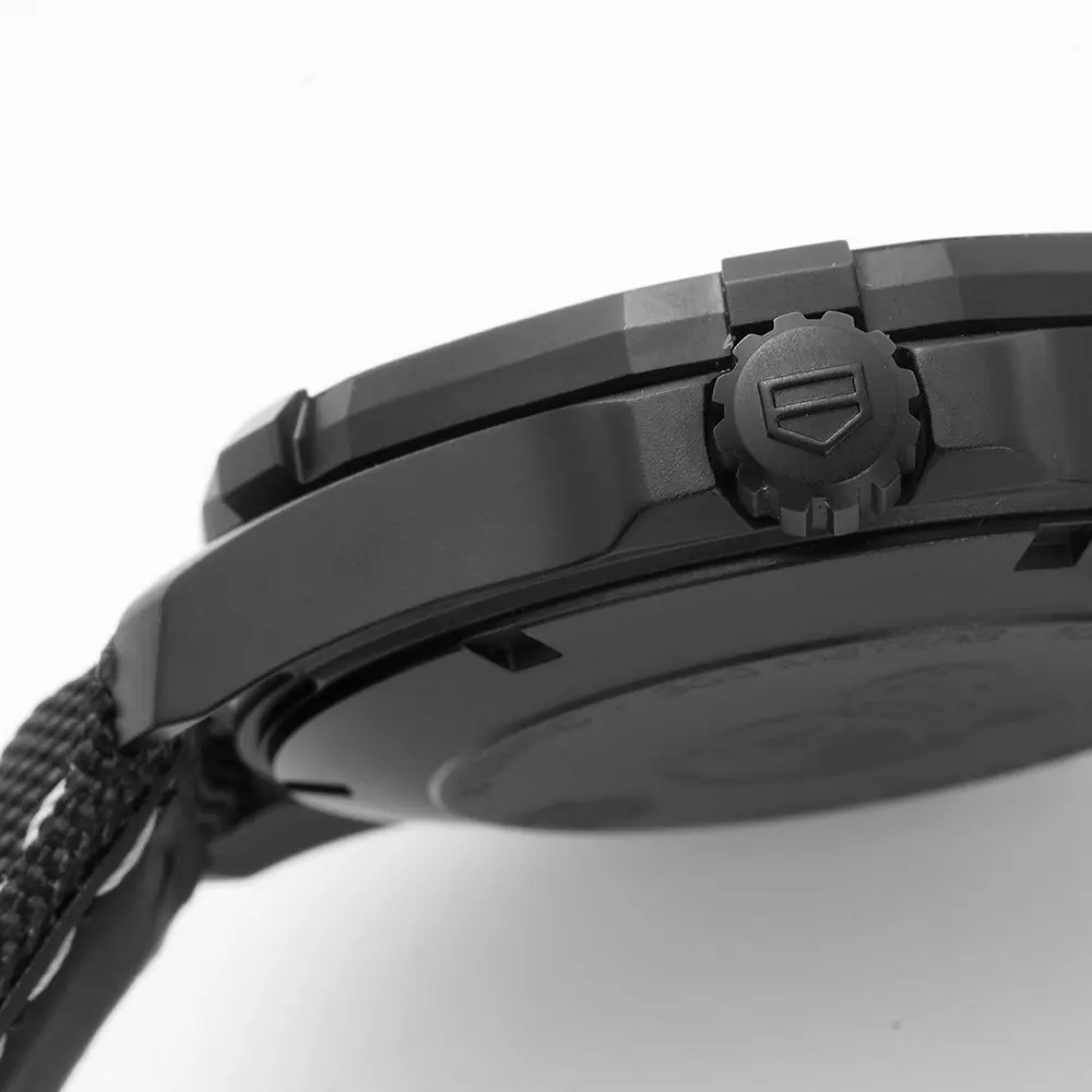 TAG Heuer Men Aquaracer 300M 41mm in Balck (7)