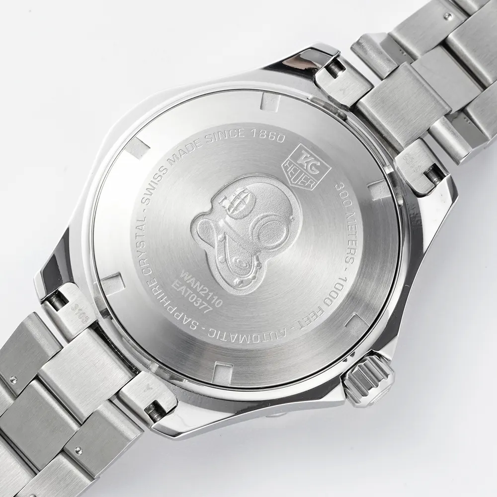 TAG Heuer Men Aquaracer Caliber 5 41mm in Black (8)