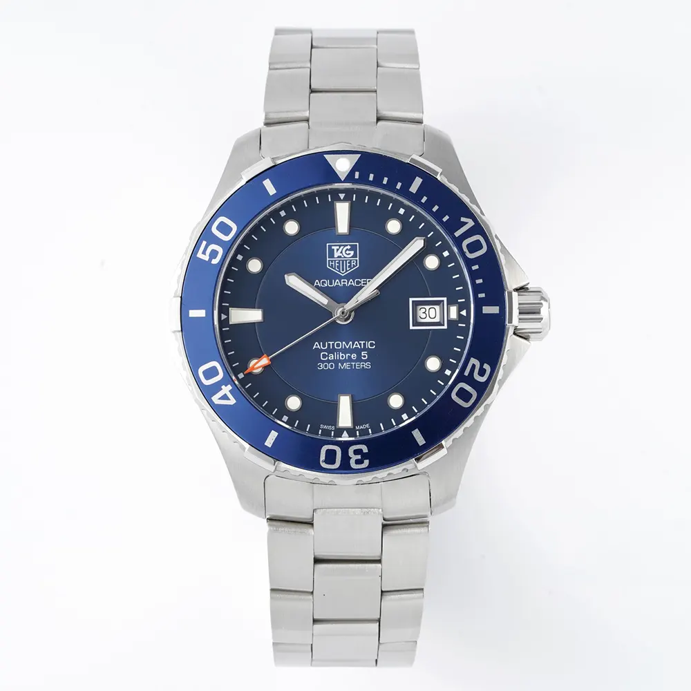 TAG Heuer Men Aquaracer Caliber 5 41mm in Blue (2)