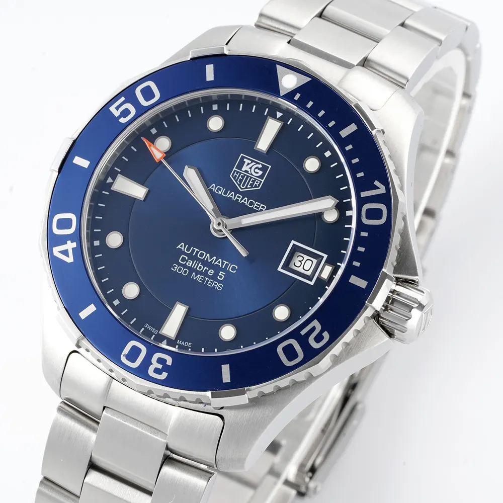 TAG Heuer Men Aquaracer Caliber 5 41mm in Blue (4)