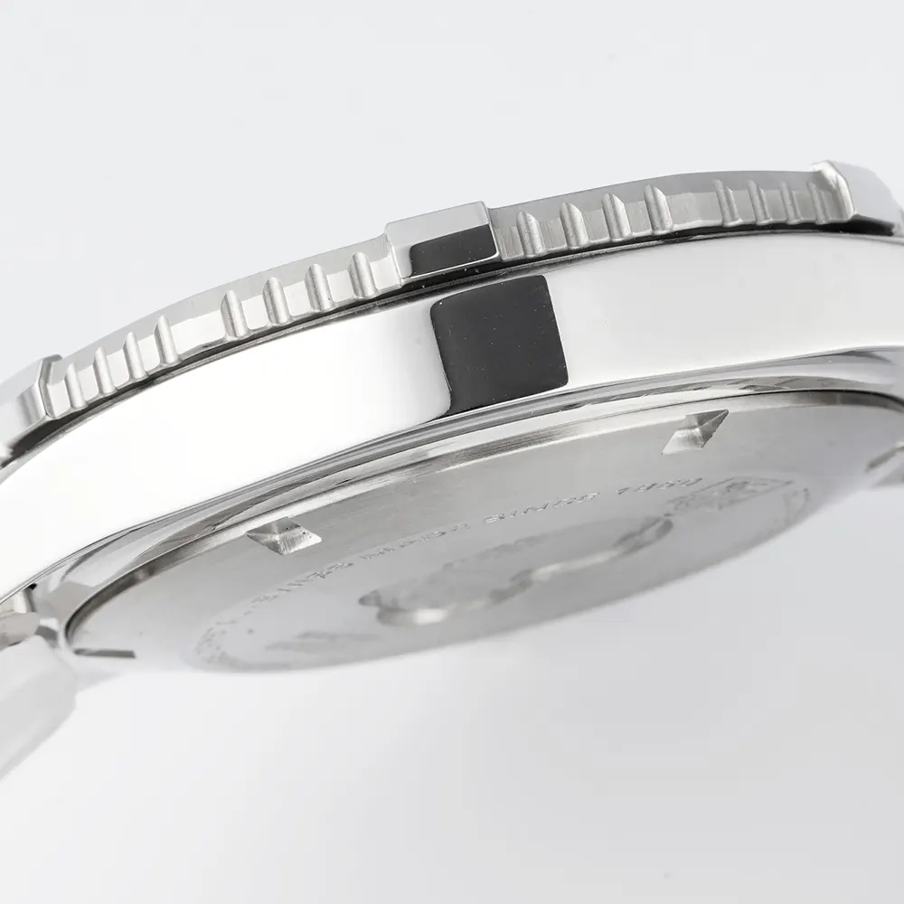 TAG Heuer Men Aquaracer Caliber 5 41mm in Blue (7)