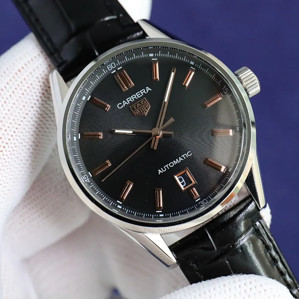 TAG Heuer Men Carrera Automatic 39mm in Black (2)
