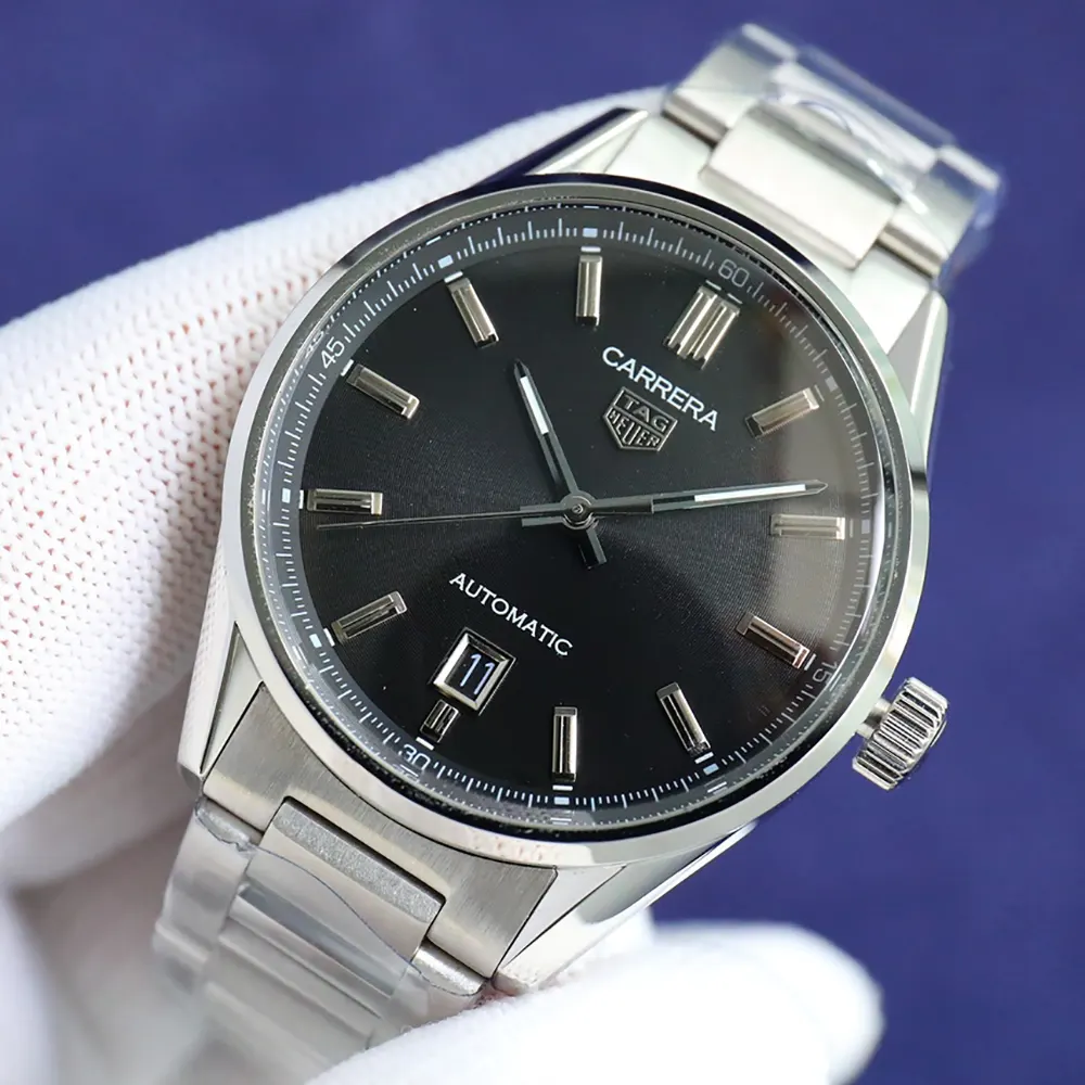 TAG Heuer Men Carrera Date Automatic 36mm in Black (2)